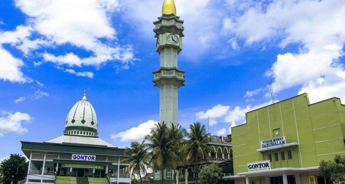 Pemikiran Futuristik Trimurti Pendiri Gontor Yang Menembus Zaman