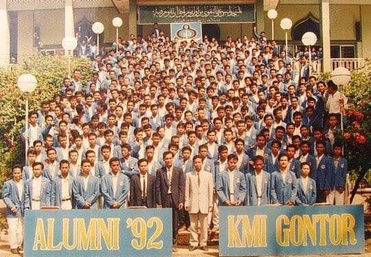 Sintesa Pondok Modern Darussalam Gontor dan Pemaknaannya